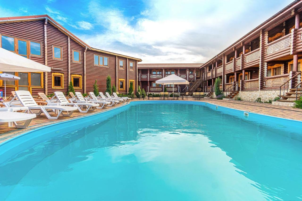 Hotel Akvalis Комплекс Для Отдыха